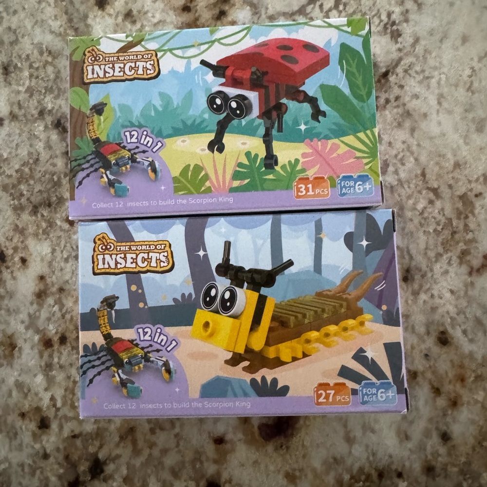 Building Set - Red and Yellow